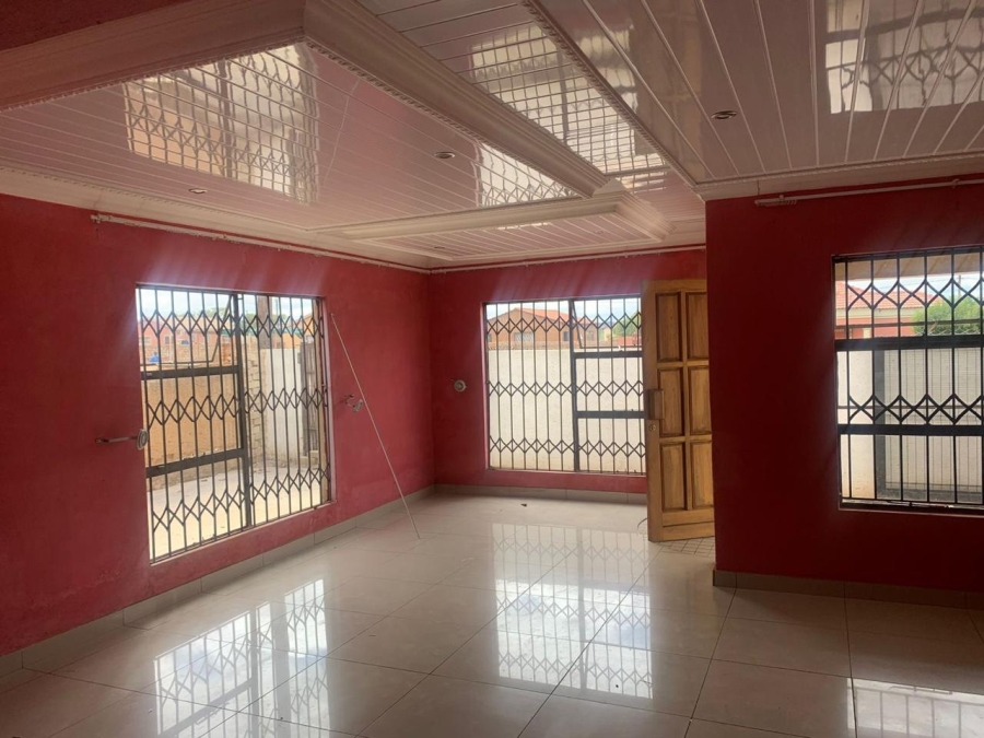 3 Bedroom Property for Sale in Mabopane Unit M North West